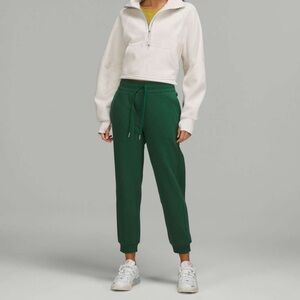 Lululemon Scuba High-Rise Jogger 7/8 Length - Everglade Green